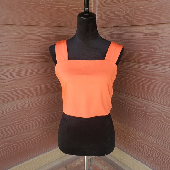 Cloth by Design Women's Orange Cropped Camisole Sleeveless Tank Top Wide Straps - Picture 10 of 16